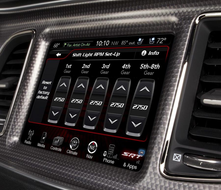  Dodge Challenger SRT 2015 года  (фото 55 из 79)
